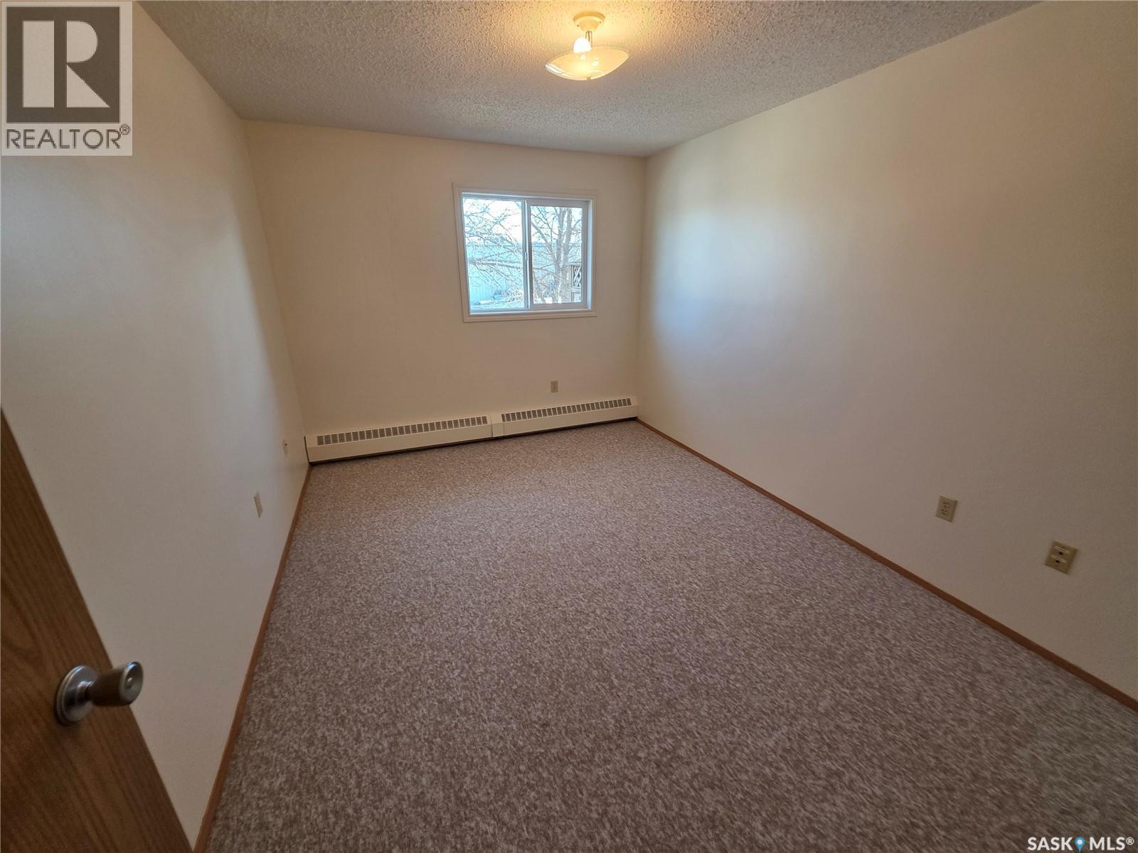 410 67 Wood Lily Drive, Moose Jaw, Saskatchewan  S6J 1G6 - Photo 14 - SK027688