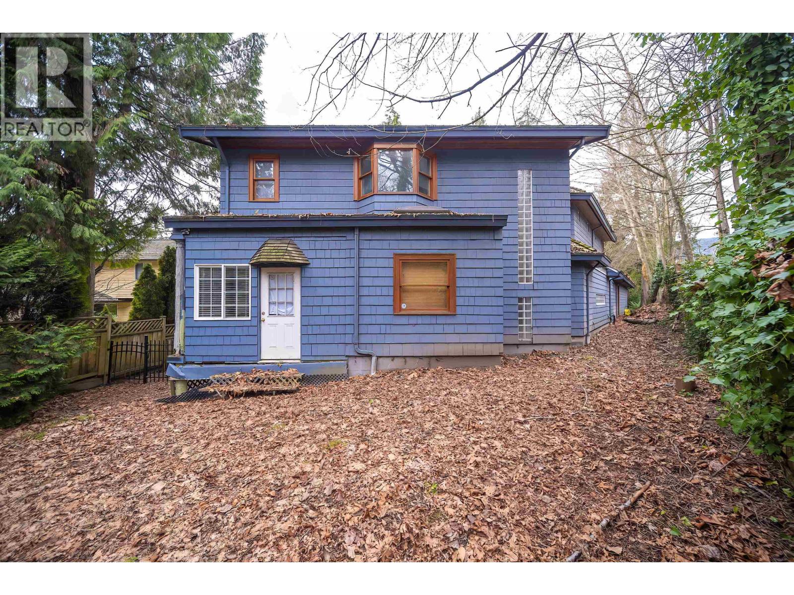 992 3rd Street, West Vancouver, British Columbia  V7T 2J3 - Photo 34 - R3081136