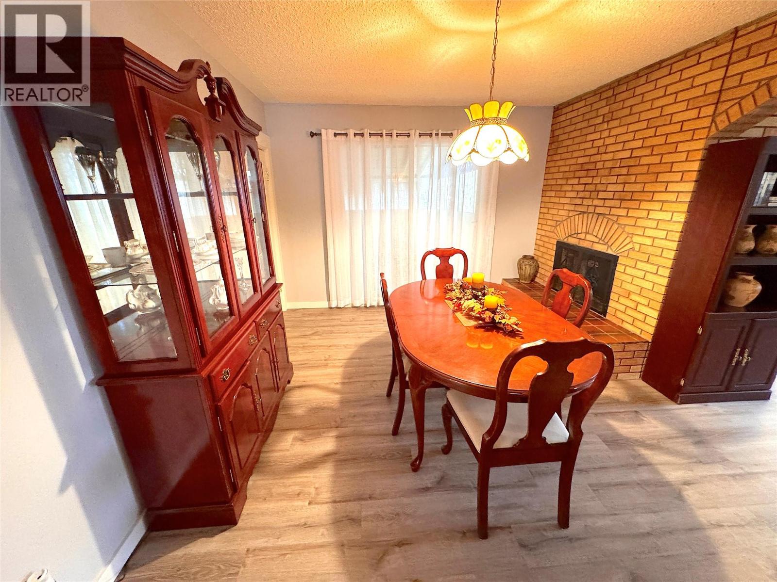 1161 4th Avenue, Fernie, British Columbia  V0B 1M0 - Photo 5 - 10369105