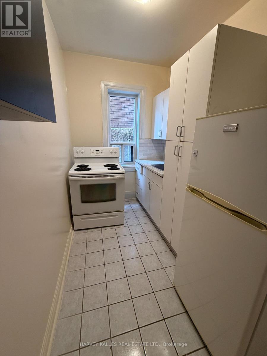Unit # 103 - 105 Kenwood Avenue, Toronto, Ontario  M6C 2S1 - Photo 4 - C12743946