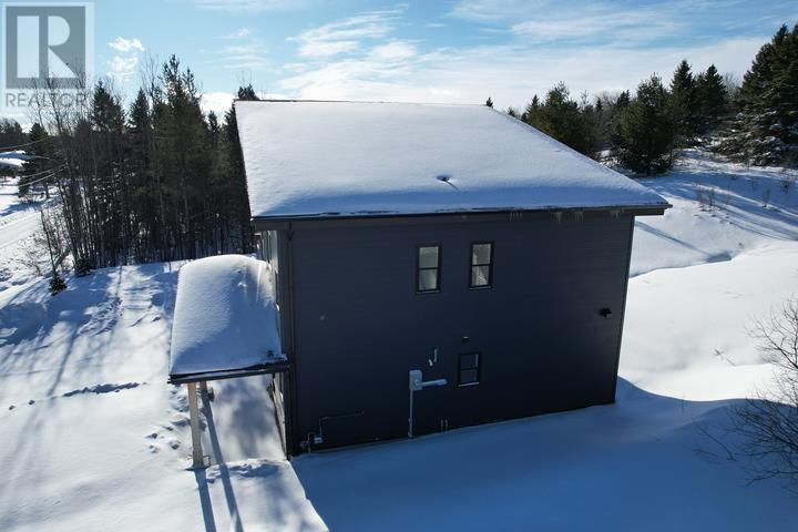 87 Anderson Rd, Sault Ste. Marie, Ontario  P6C 6G5 - Photo 7 - SM260121