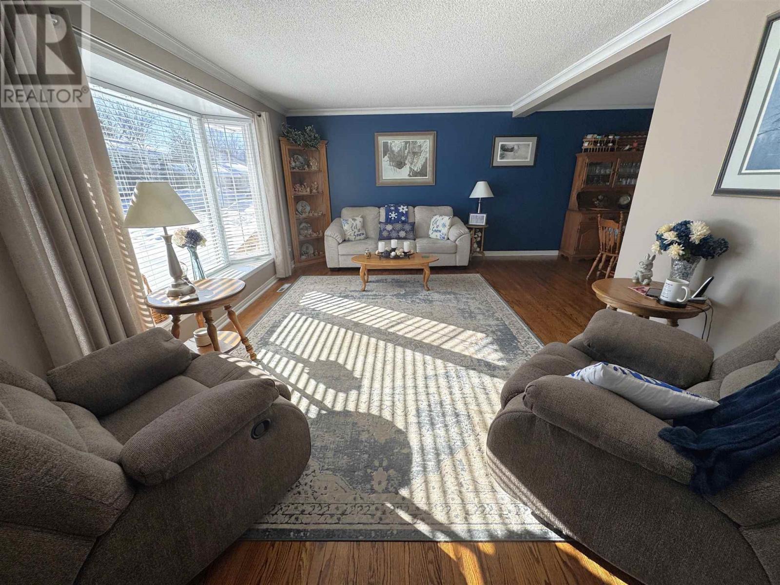 40 Axmith Ave, Elliot Lake, Ontario  P5A 1B7 - Photo 15 - SM260199