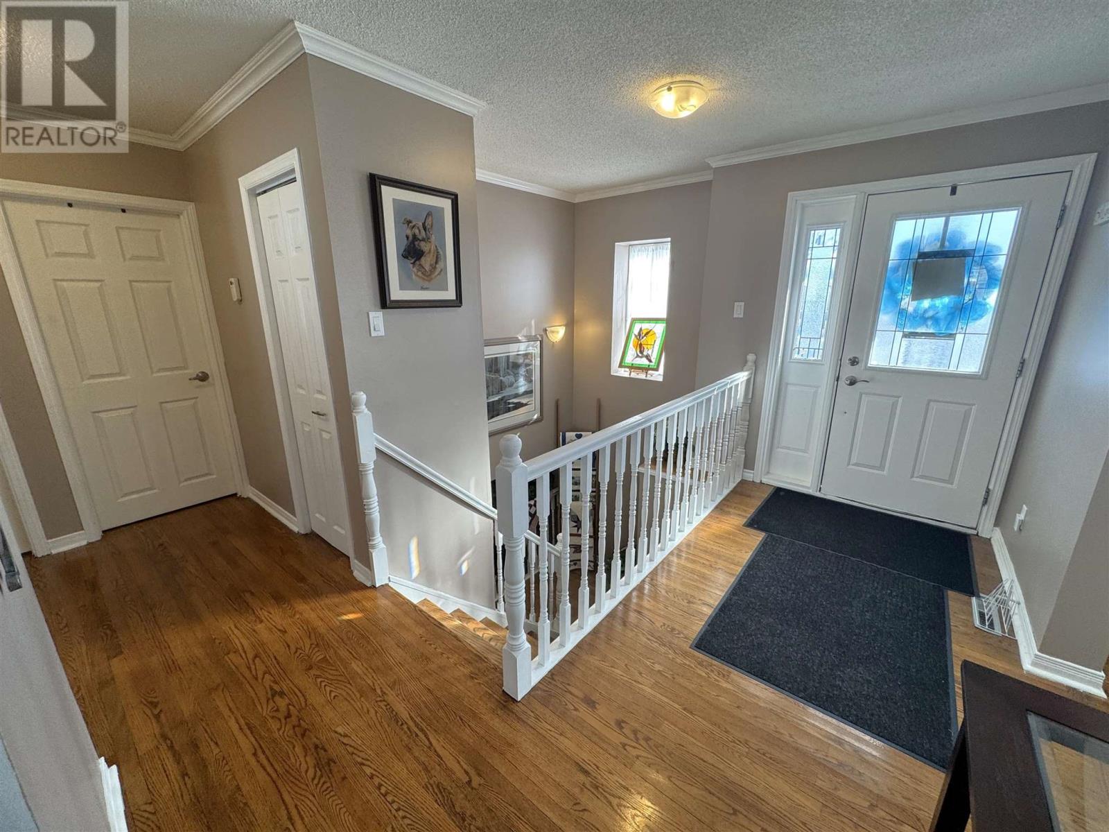 40 Axmith Ave, Elliot Lake, Ontario  P5A 1B7 - Photo 9 - SM260199