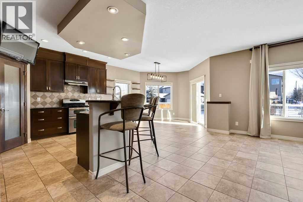 30 Drake Landing Road, Okotoks, Alberta  T1S 2M2 - Photo 5 - A2266398