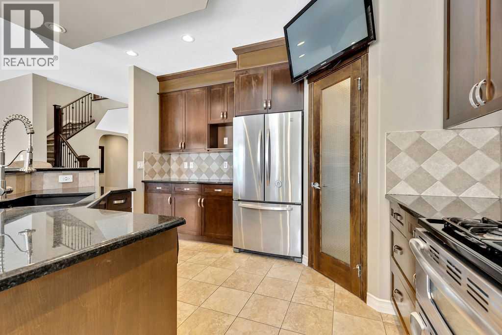 30 Drake Landing Road, Okotoks, Alberta  T1S 2M2 - Photo 8 - A2266398