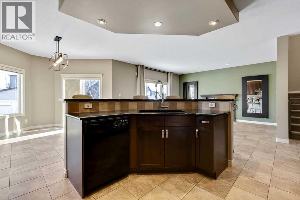 30 Drake Landing Road, Okotoks, Alberta  T1S 2M2 - Photo 7 - A2266398