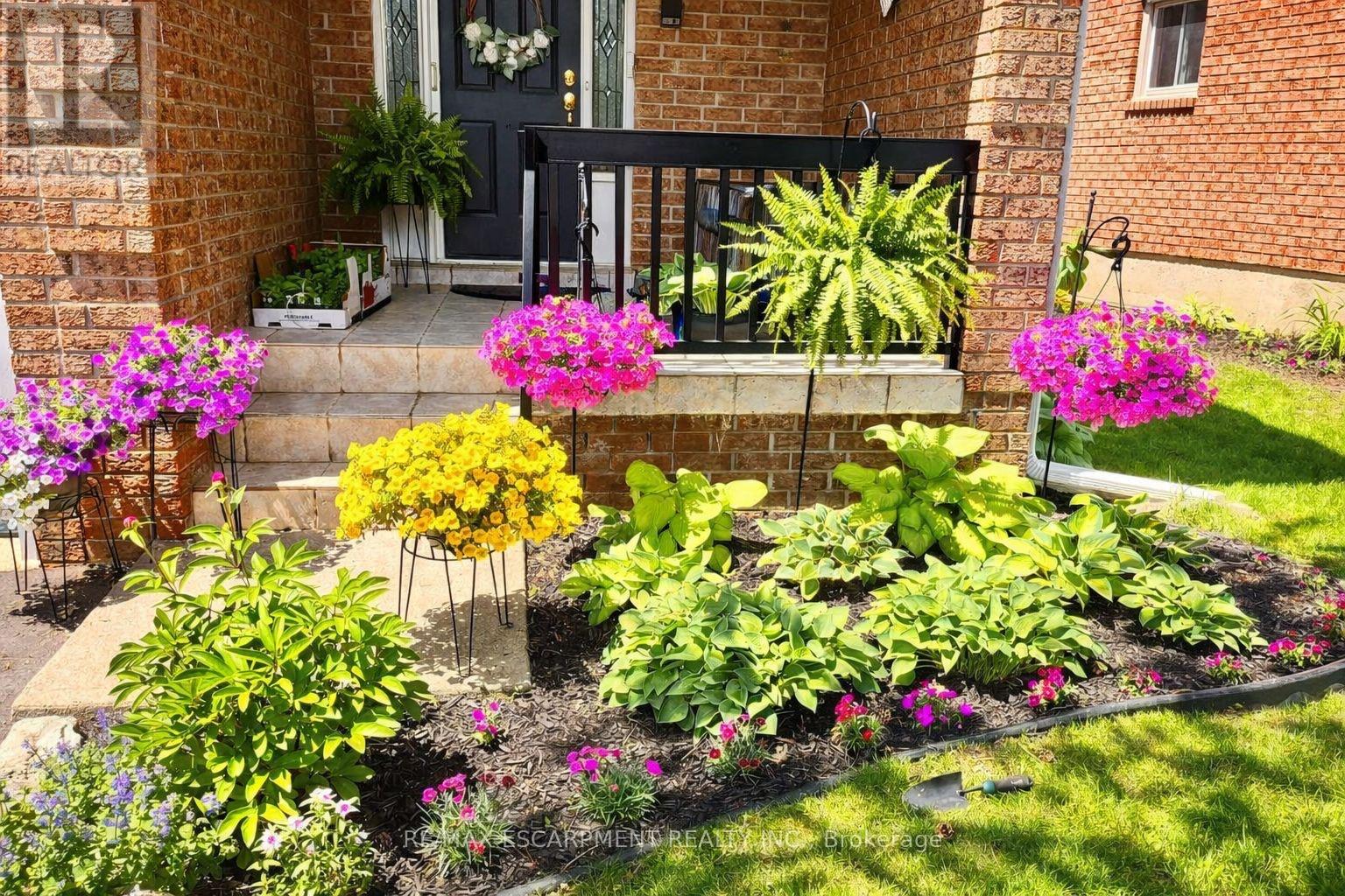 15 - 1205 Lambs Court, Burlington, Ontario  L7S 2G5 - Photo 4 - W12743202