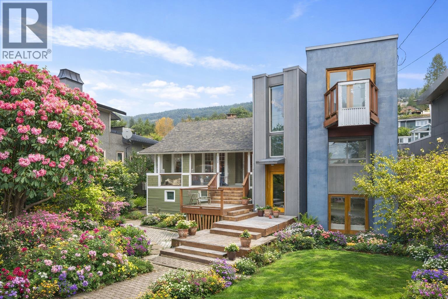 2433 MATHERS AVENUE, west vancouver, British Columbia