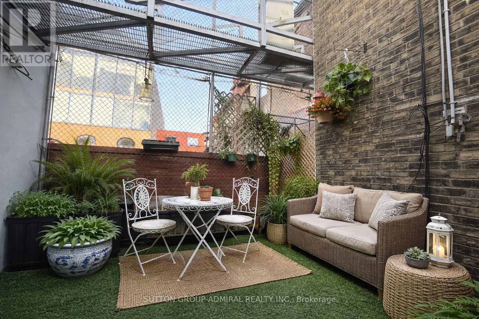 #2 - 1024 Queen Street W, Toronto, Ontario  M6J 1H6 - Photo 13 - C12743980