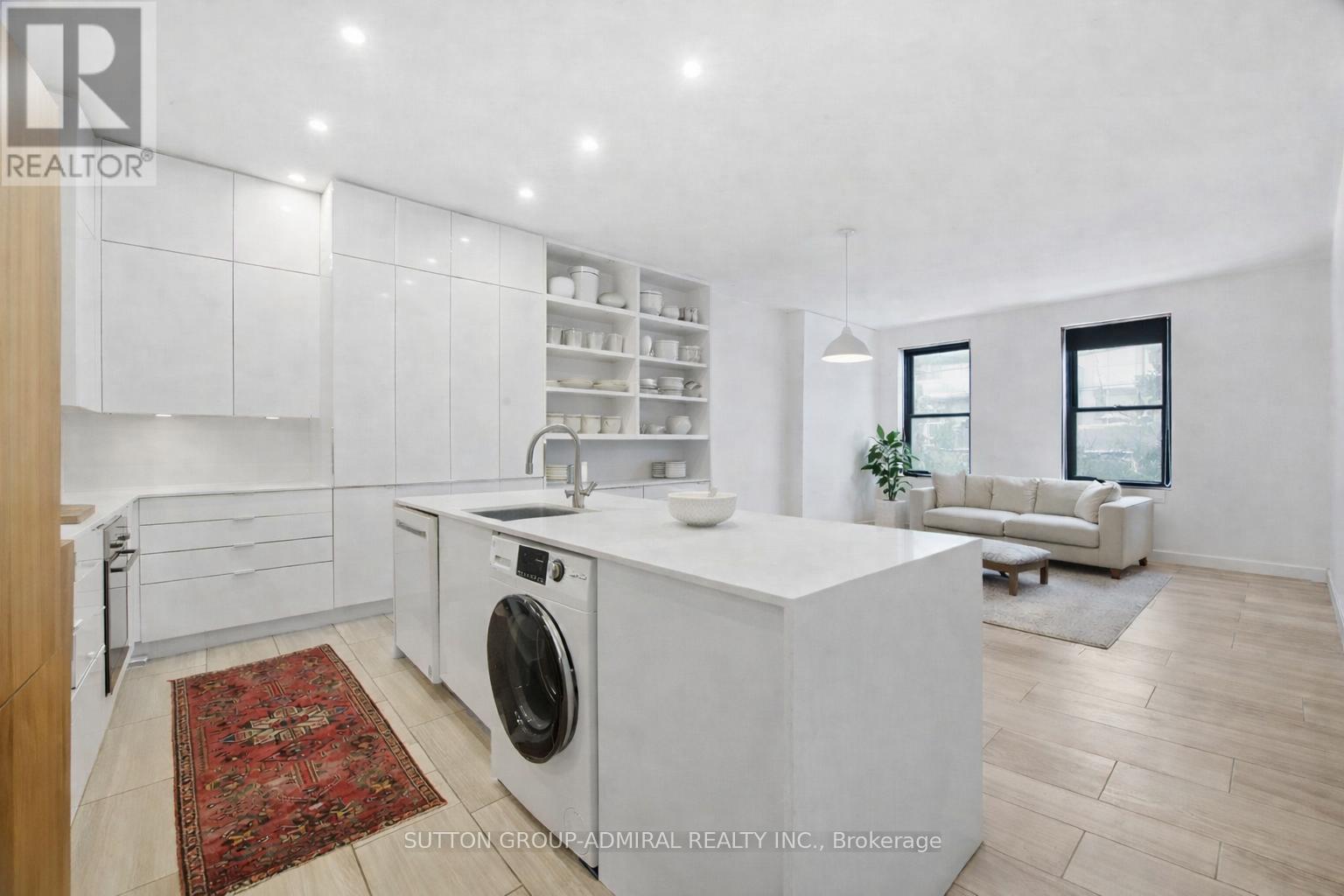 #2 - 1024 Queen Street W, Toronto, Ontario  M6J 1H6 - Photo 5 - C12743980