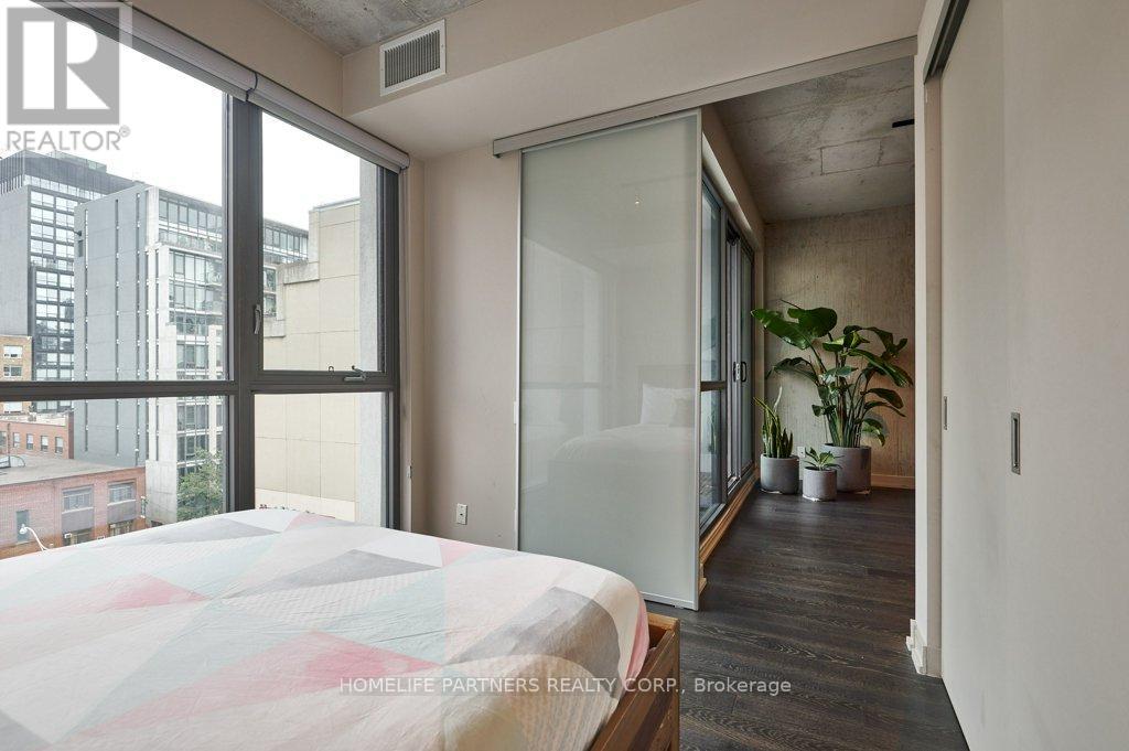 605 - 39 Brant Street, Toronto, Ontario  M5V 0M8 - Photo 20 - C12743992