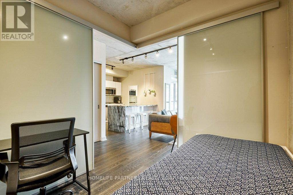 605 - 39 Brant Street, Toronto, Ontario  M5V 0M8 - Photo 24 - C12743992