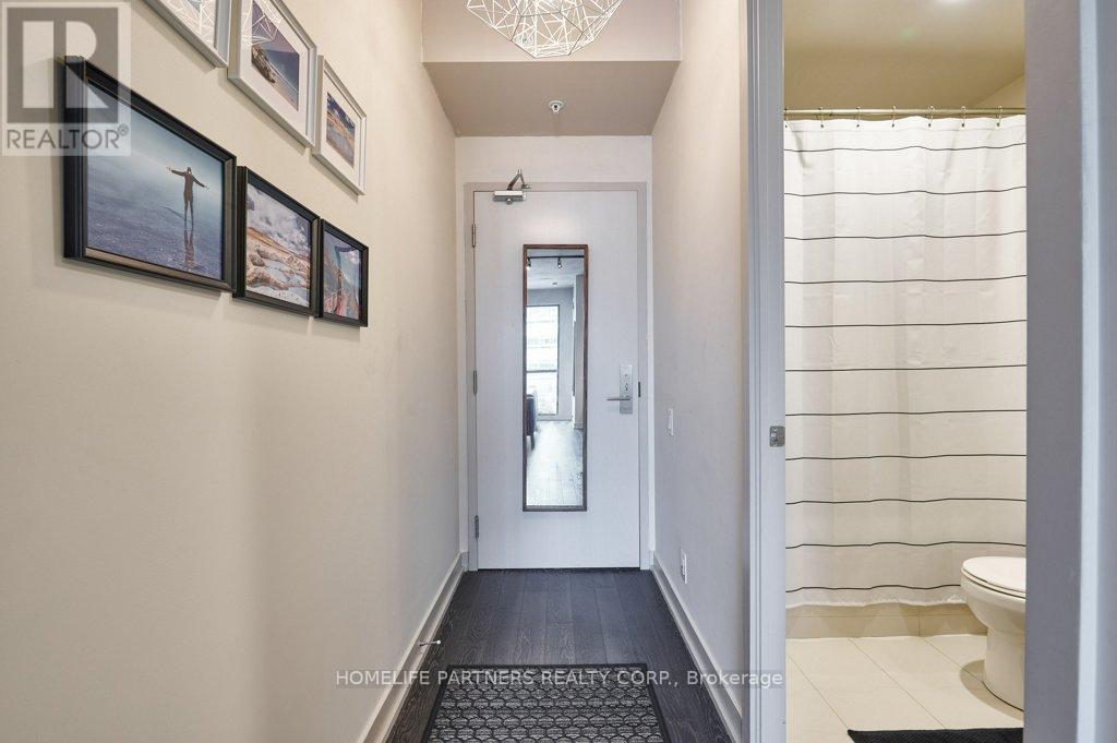 605 - 39 Brant Street, Toronto, Ontario  M5V 0M8 - Photo 27 - C12743992