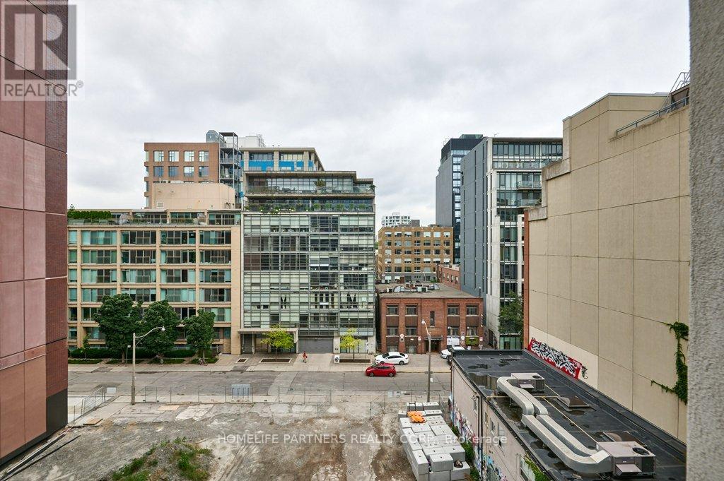 605 - 39 Brant Street, Toronto, Ontario  M5V 0M8 - Photo 30 - C12743992