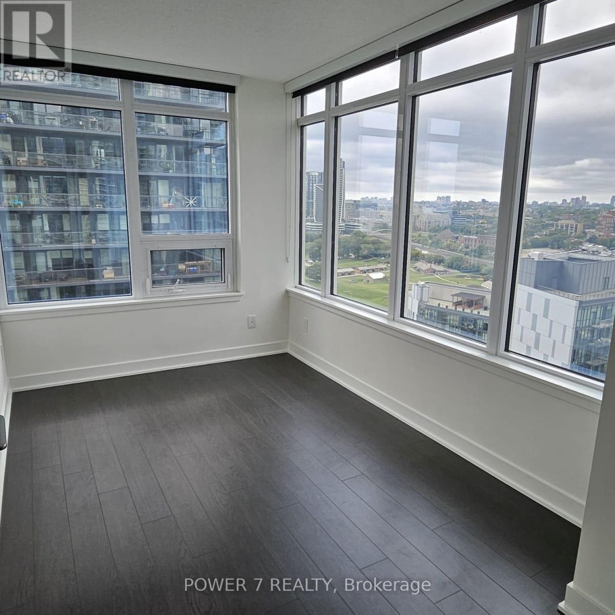2303 - 19 Bathurst Street N, Toronto, Ontario  M5V 0N2 - Photo 6 - C12743998