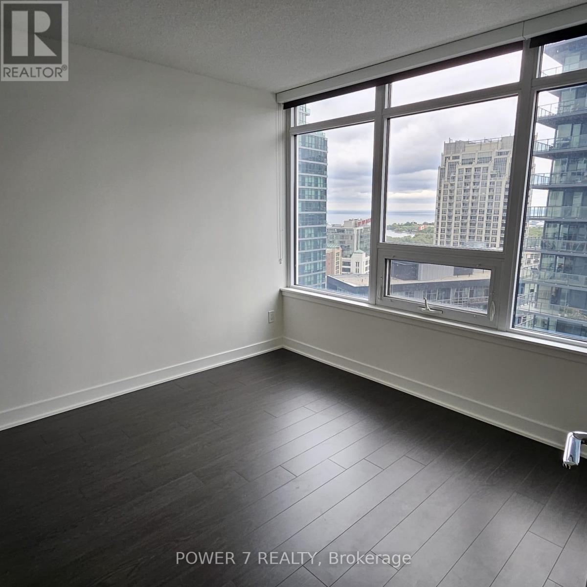 2303 - 19 Bathurst Street N, Toronto, Ontario  M5V 0N2 - Photo 9 - C12743998