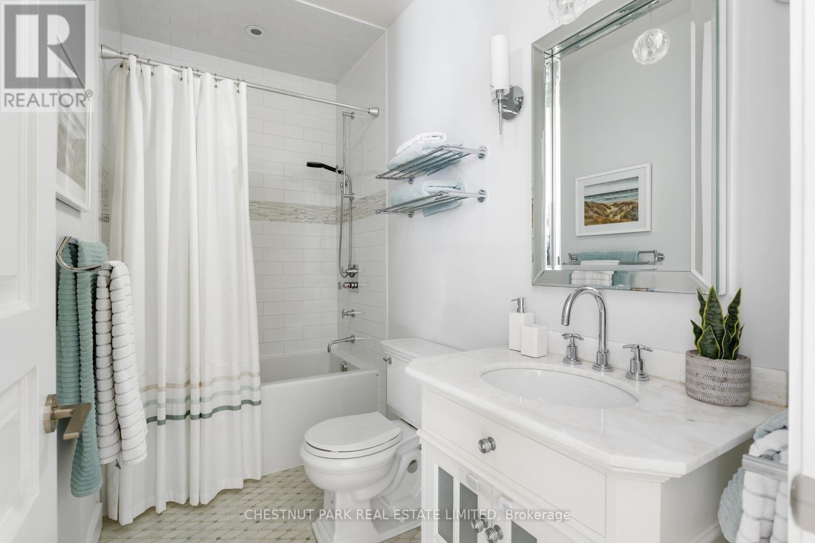 Ph01 - 10 Navy Wharf Court, Toronto, Ontario  M5V 3V2 - Photo 35 - C12744016