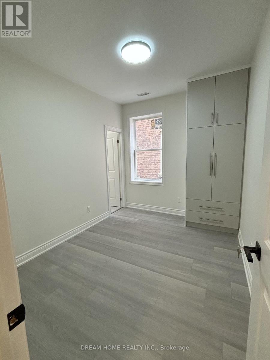 202 - 643 Bathurst Street, Toronto, Ontario  M5S 2R2 - Photo 4 - C12744022