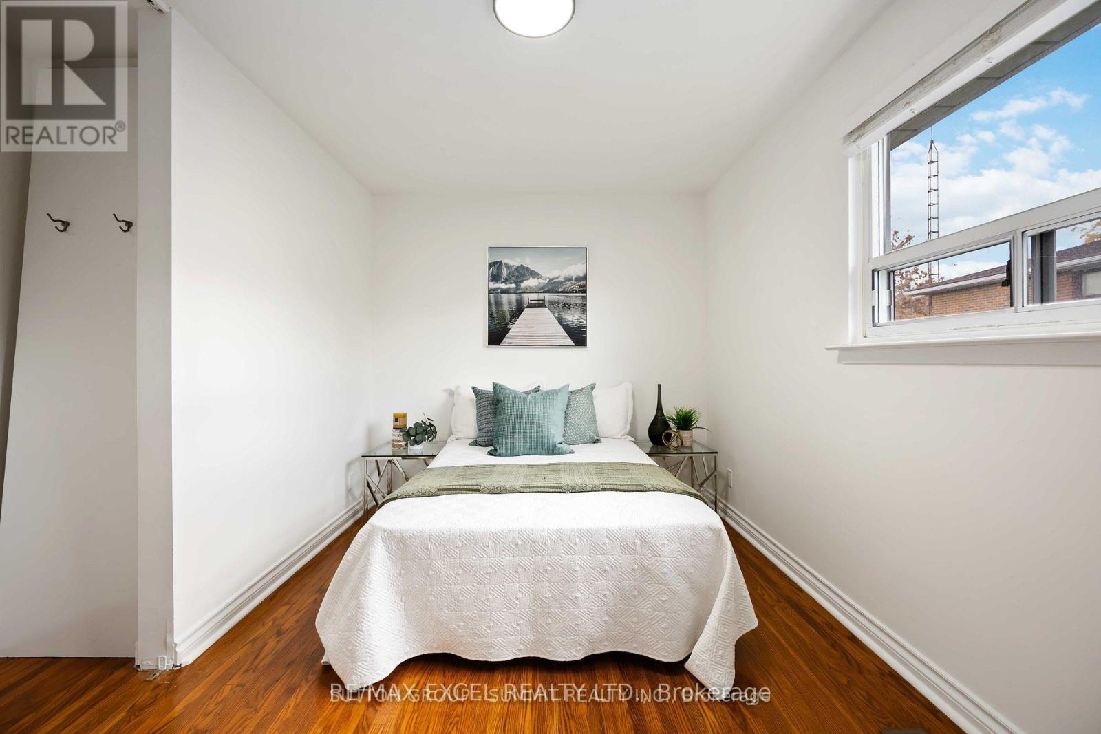 952 Oklahoma Drive, Pickering, Ontario  L1W 2H7 - Photo 14 - E12744012