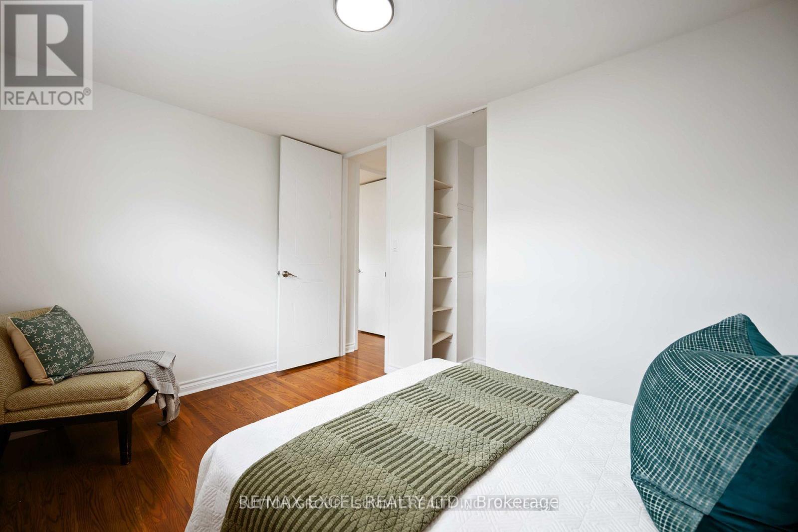 952 Oklahoma Drive, Pickering, Ontario  L1W 2H7 - Photo 15 - E12744012