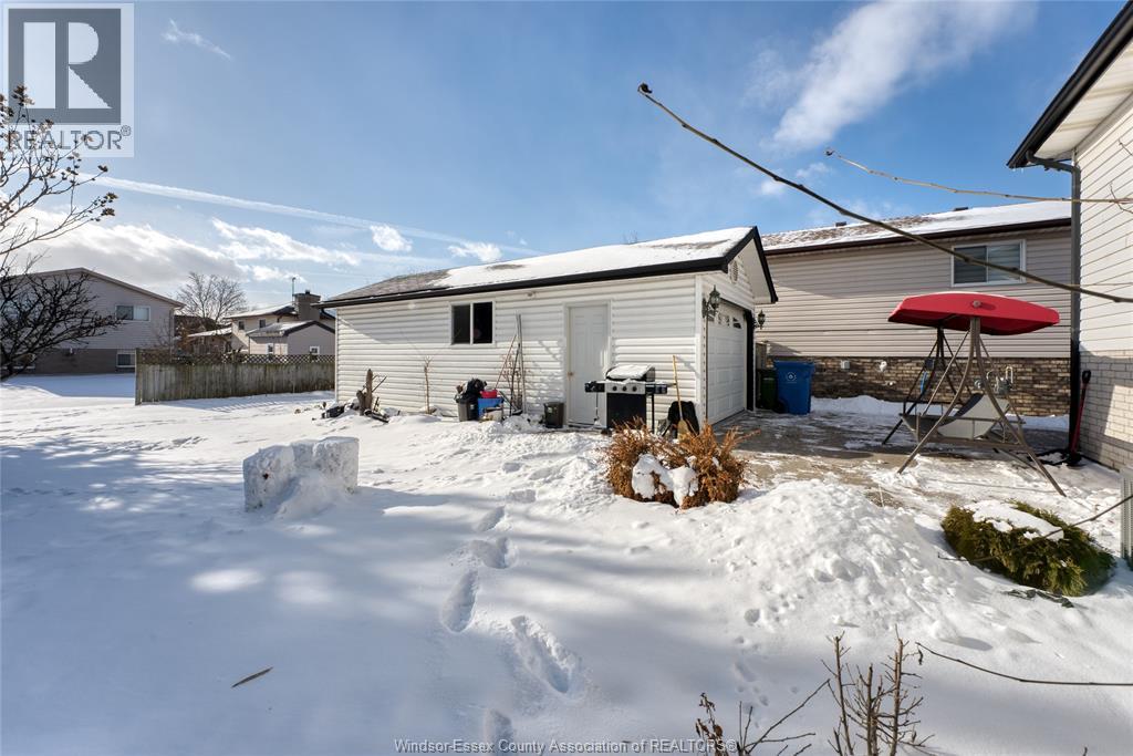 2901 Robillard Cresent, Windsor, Ontario  N8W 5L2 - Photo 33 - 26001971