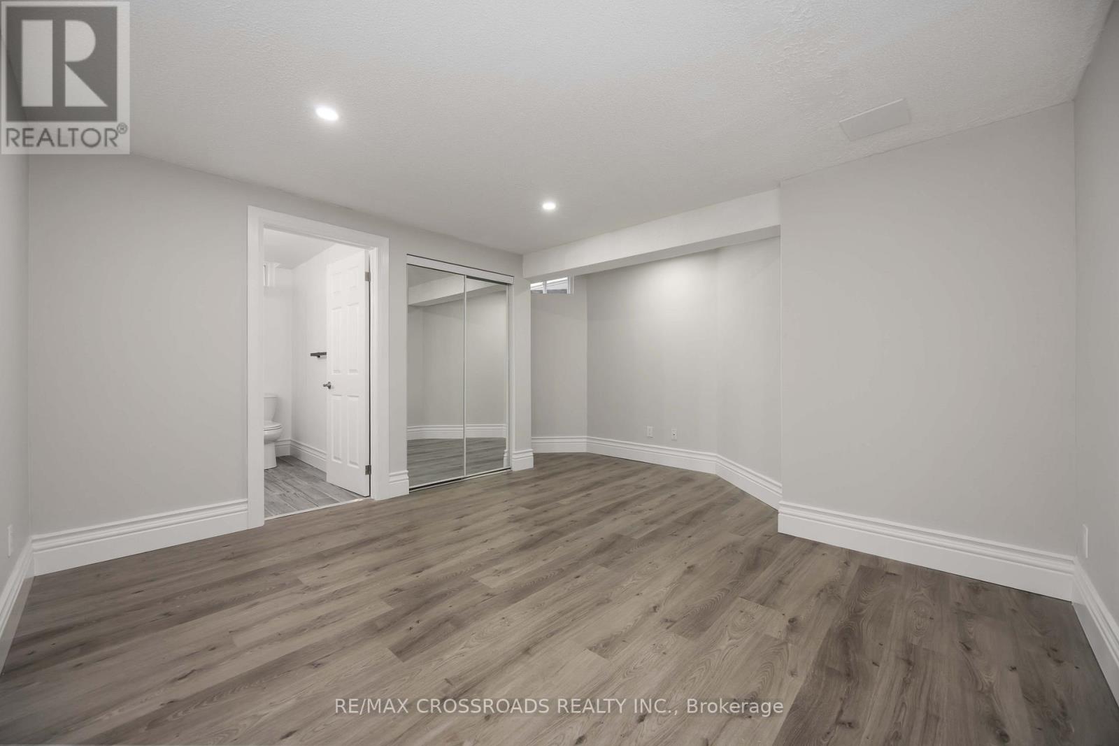 50 Grandlea Crescent, Markham, Ontario  L3S 4A2 - Photo 49 - N12743976