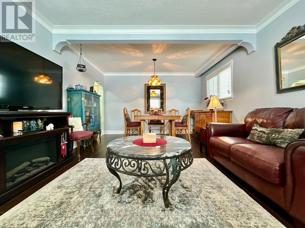 138 Janray Drive, Toronto, Ontario  M1G 1Y9 - Photo 8 - E12743426