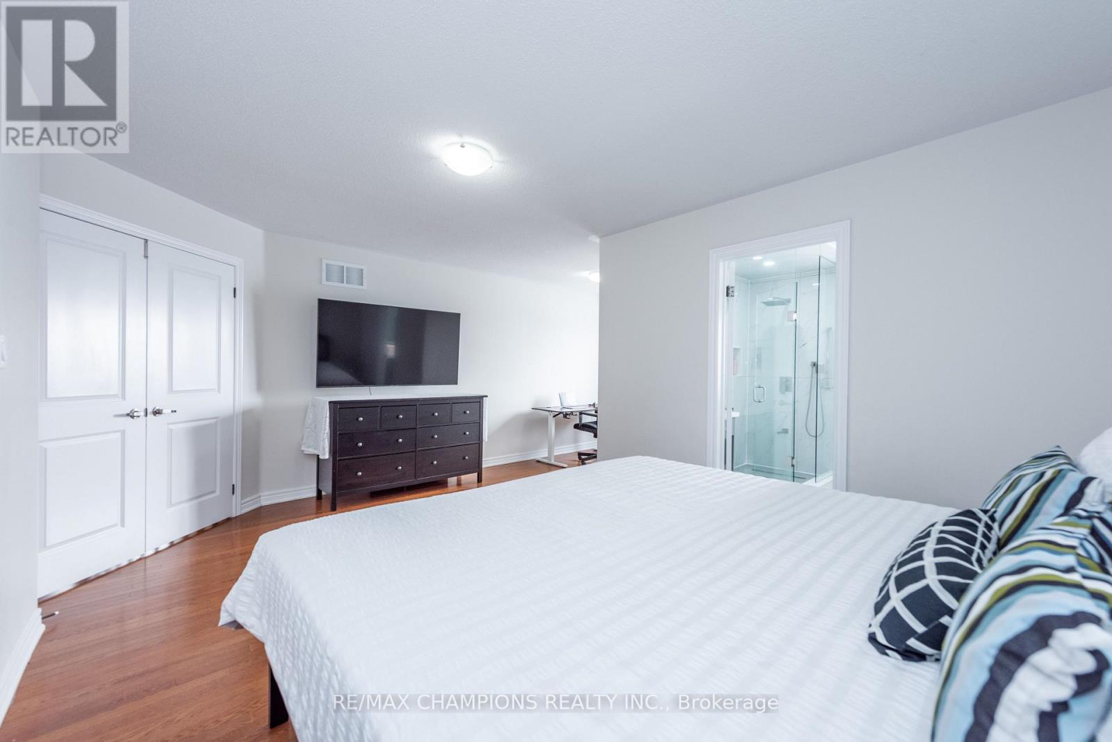 14 Naperton Drive, Brampton, Ontario  L6R 0Z5 - Photo 24 - W12741740