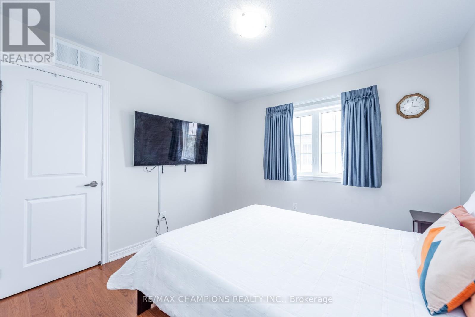 14 Naperton Drive, Brampton, Ontario  L6R 0Z5 - Photo 36 - W12741740