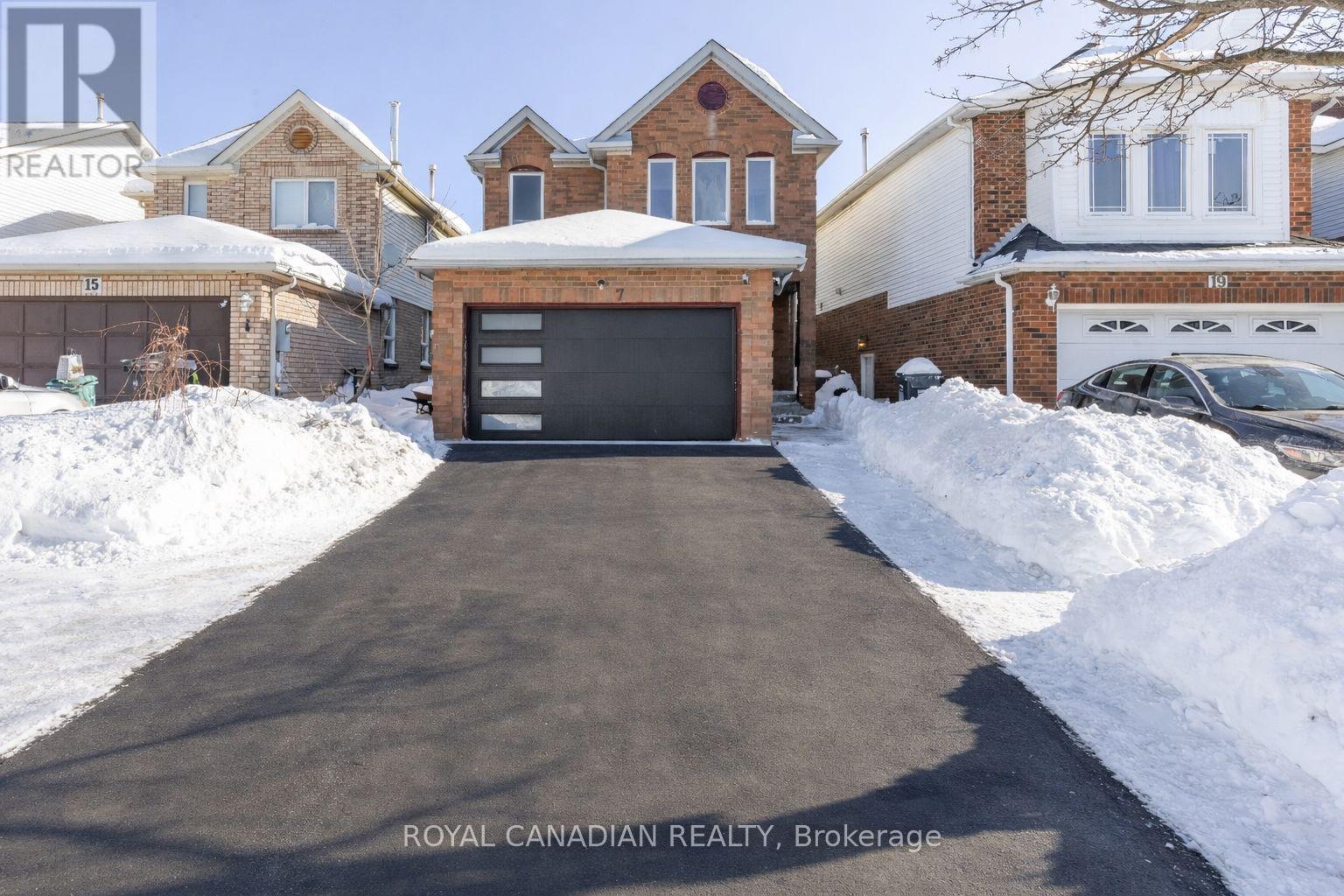 17 Trammell Lane, Brampton, Ontario  L6Y 4J3 - Photo 2 - W12743960