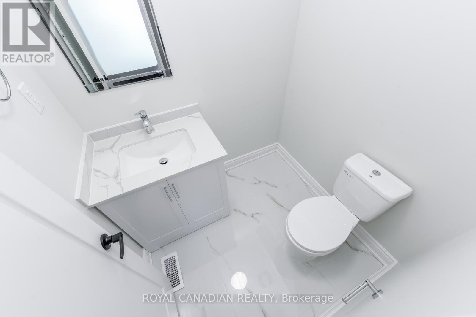 17 Trammell Lane, Brampton, Ontario  L6Y 4J3 - Photo 6 - W12743960