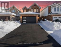 17 TRAMMELL LANE, Brampton, Ontario