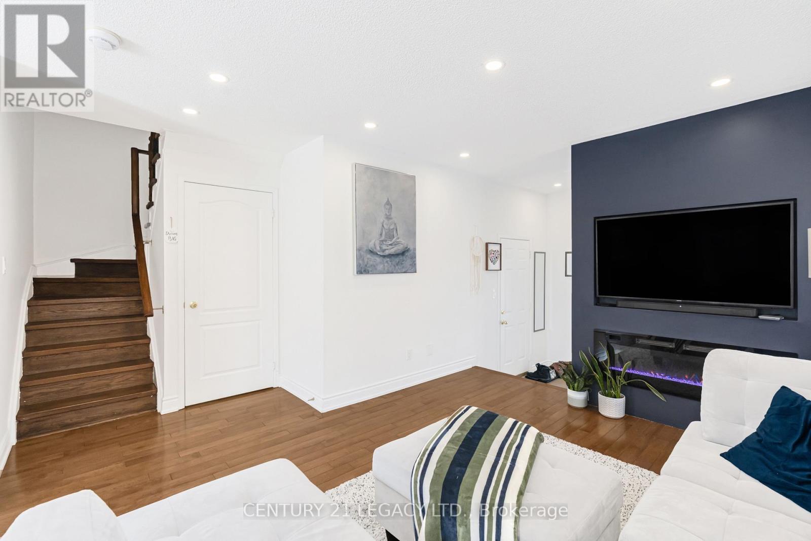 129 Sugarhill Drive, Brampton, Ontario  L7A 3X4 - Photo 19 - W12743970