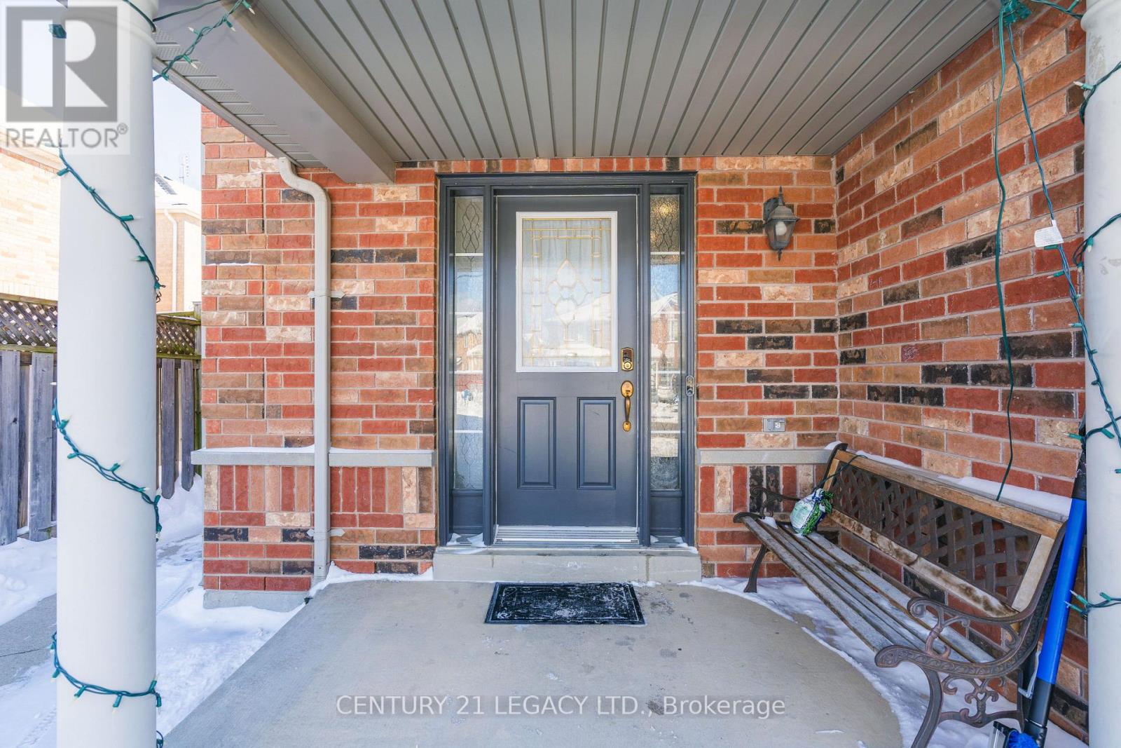 129 Sugarhill Drive, Brampton, Ontario  L7A 3X4 - Photo 3 - W12743970