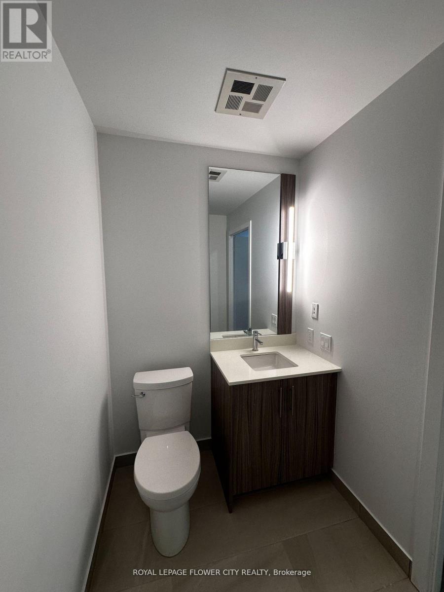 811 - 215 Veterans Drive, Brampton, Ontario  L7A 0B6 - Photo 6 - W12744008