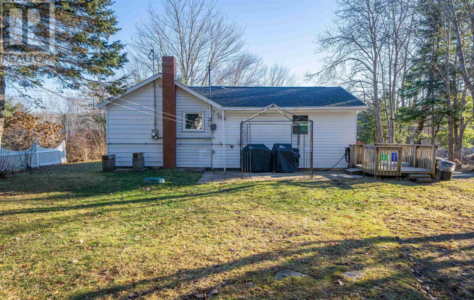 10 Sucker Brook Road, Lower Sackville, Nova Scotia  B4C 4E7 - Photo 3 - 202601806