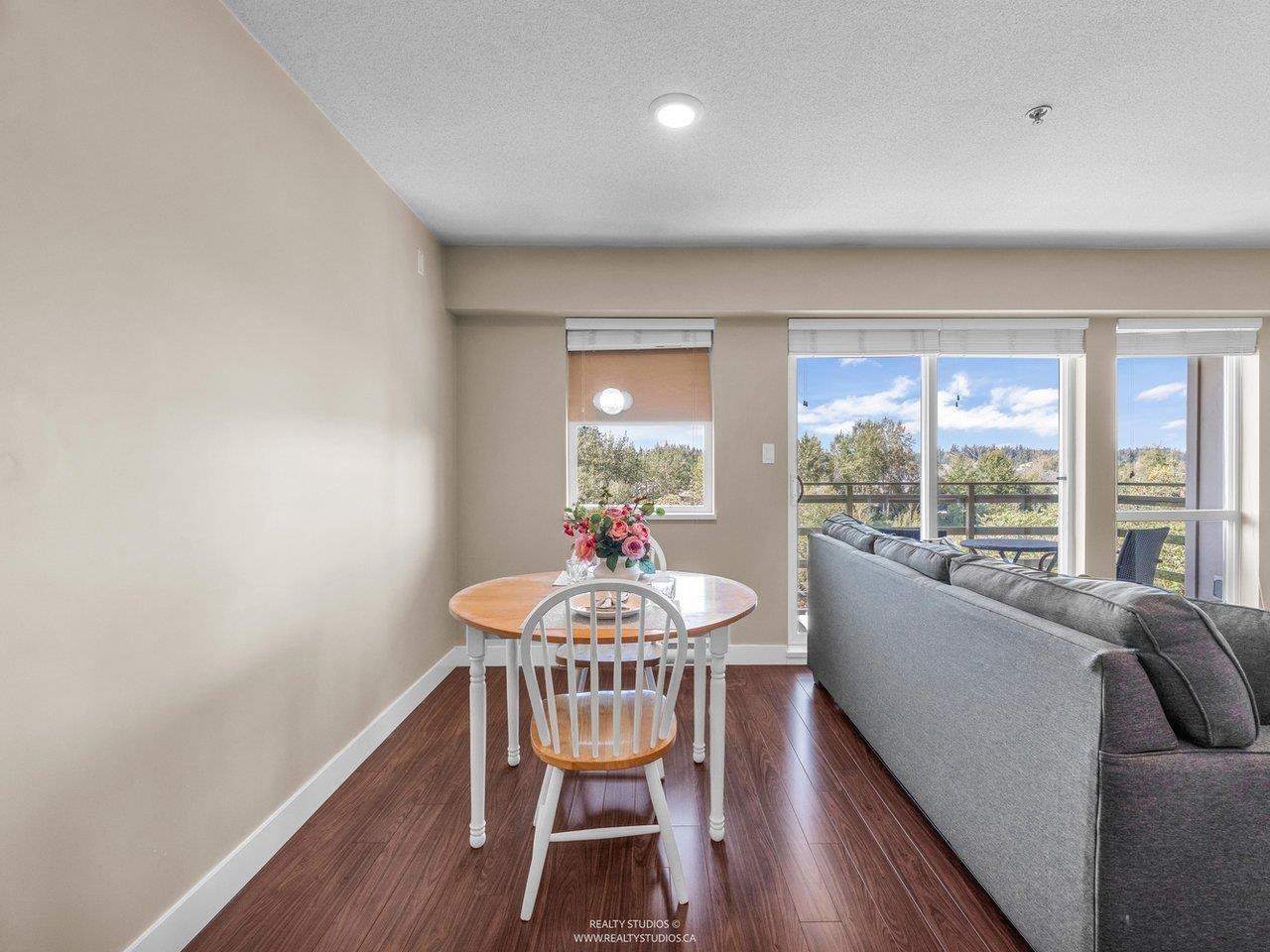 414 15735 Croydon Drive, Surrey, British Columbia  V3Z 2L5 - Photo 8 - R3084858