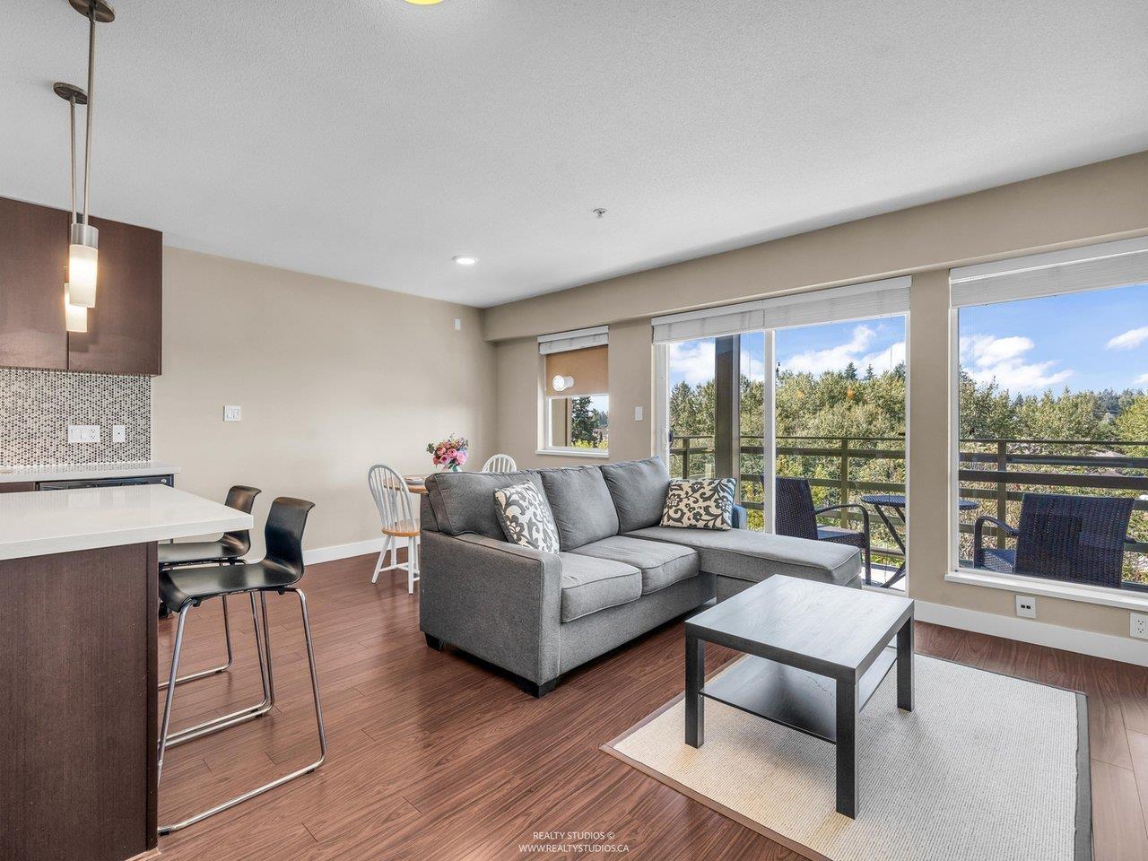 414 15735 Croydon Drive, Surrey, British Columbia  V3Z 2L5 - Photo 2 - R3084858