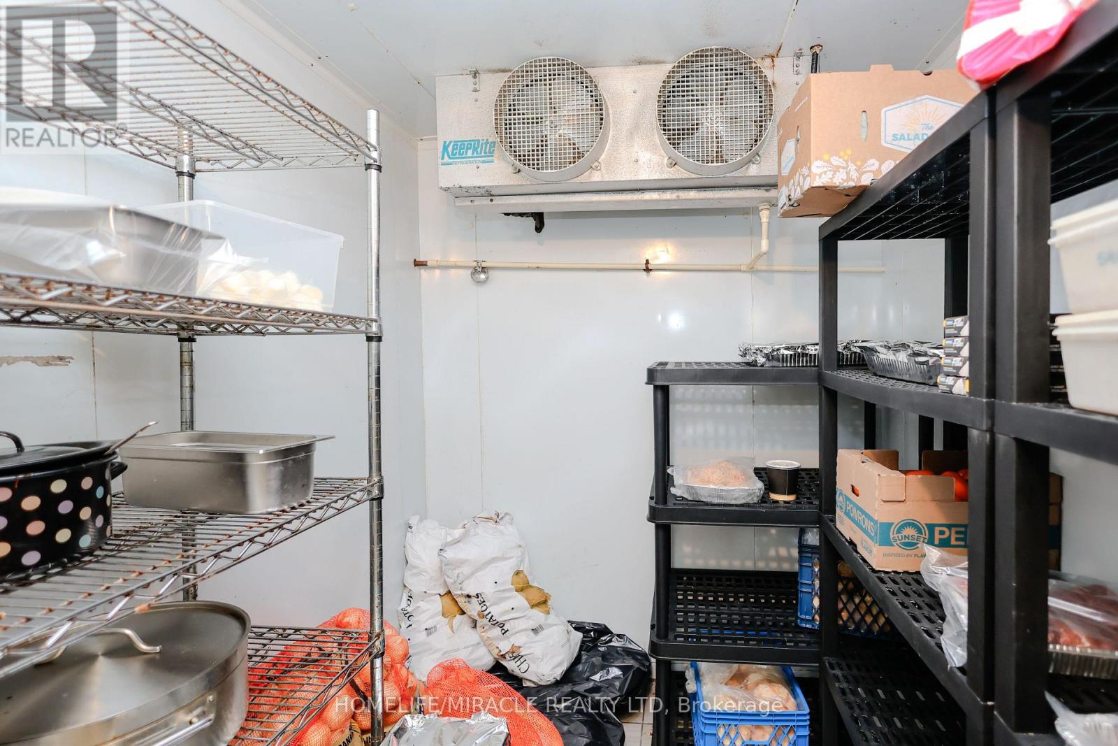 1 & 2 - 754 Queenston Road, Hamilton, Ontario L8G 1A4 - Photo 42 - X12744018