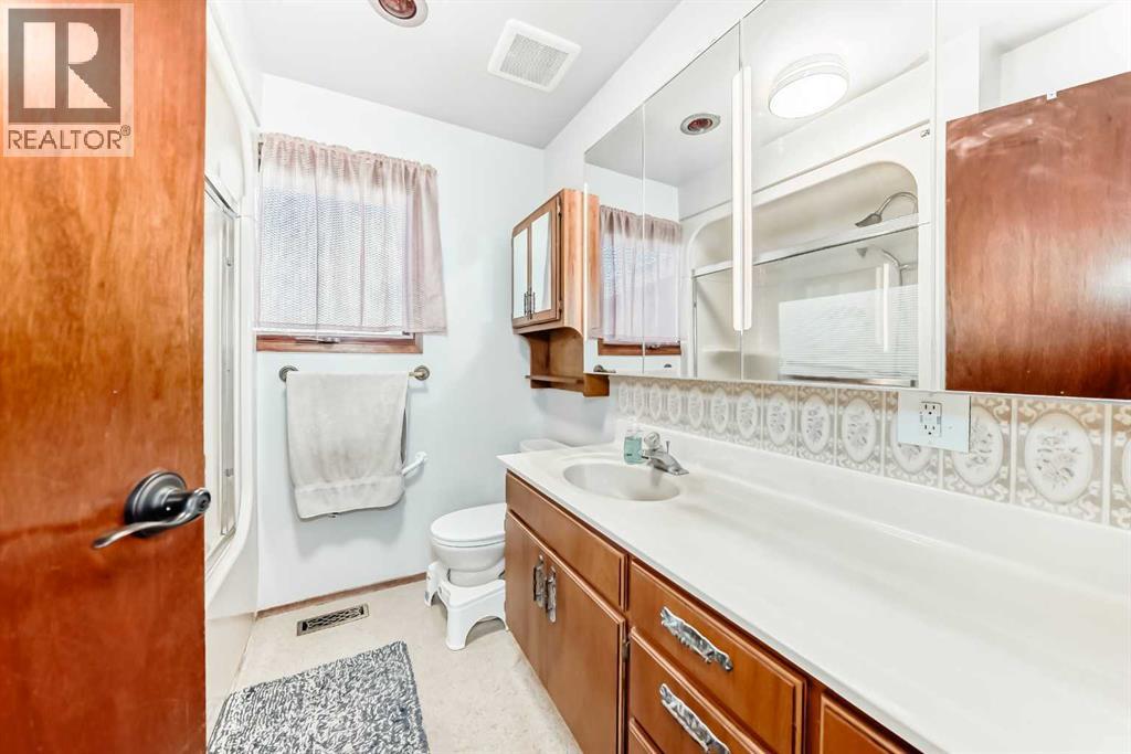 32276 Highway 2 A, Rural Mountain View County, Alberta  T4H 4M3 - Photo 20 - A2260599