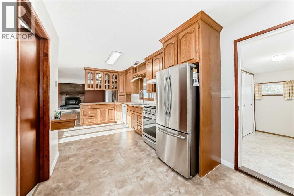 32276 Highway 2 A, Rural Mountain View County, Alberta  T4H 4M3 - Photo 4 - A2260599