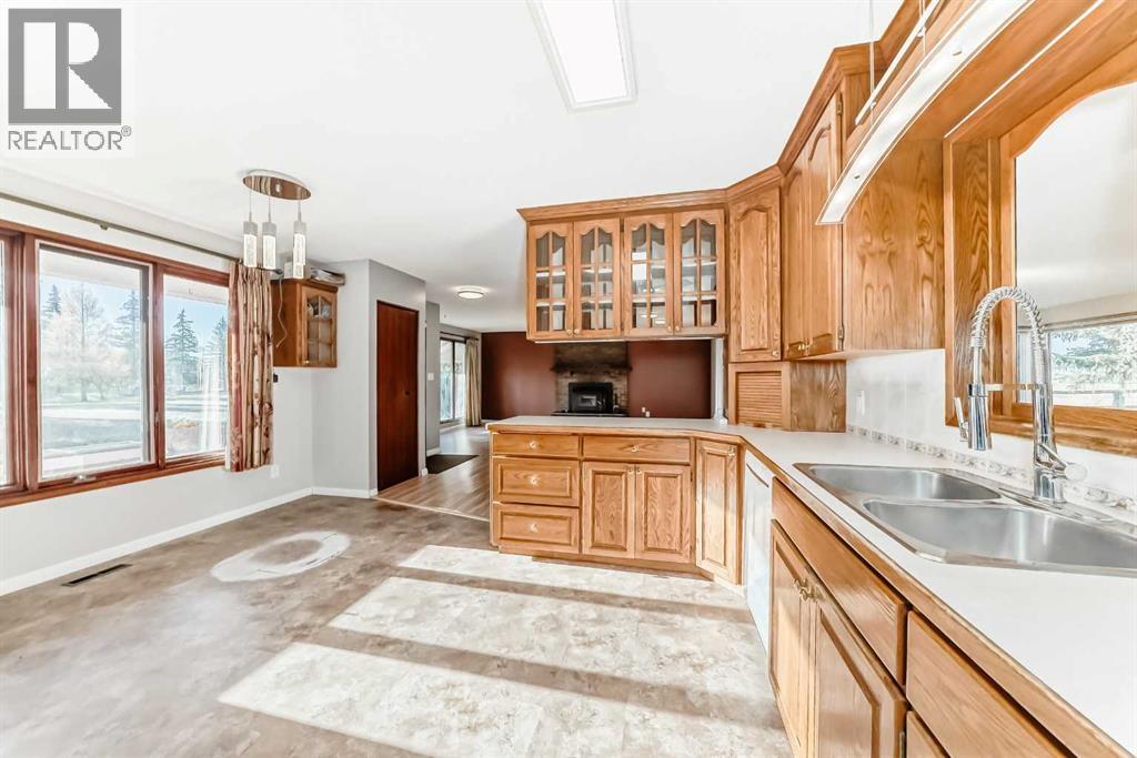 32276 Highway 2 A, Rural Mountain View County, Alberta  T4H 4M3 - Photo 5 - A2260599