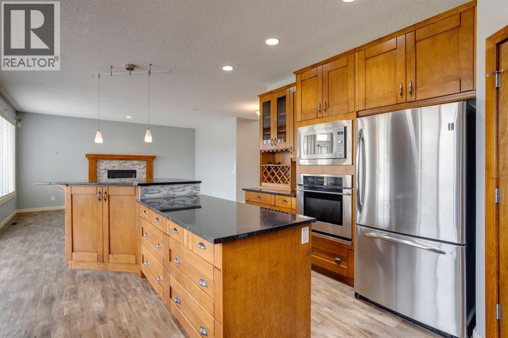 461 Discovery Ridge Boulevard Sw, Calgary, Alberta  T3H 5X6 - Photo 10 - A2276202