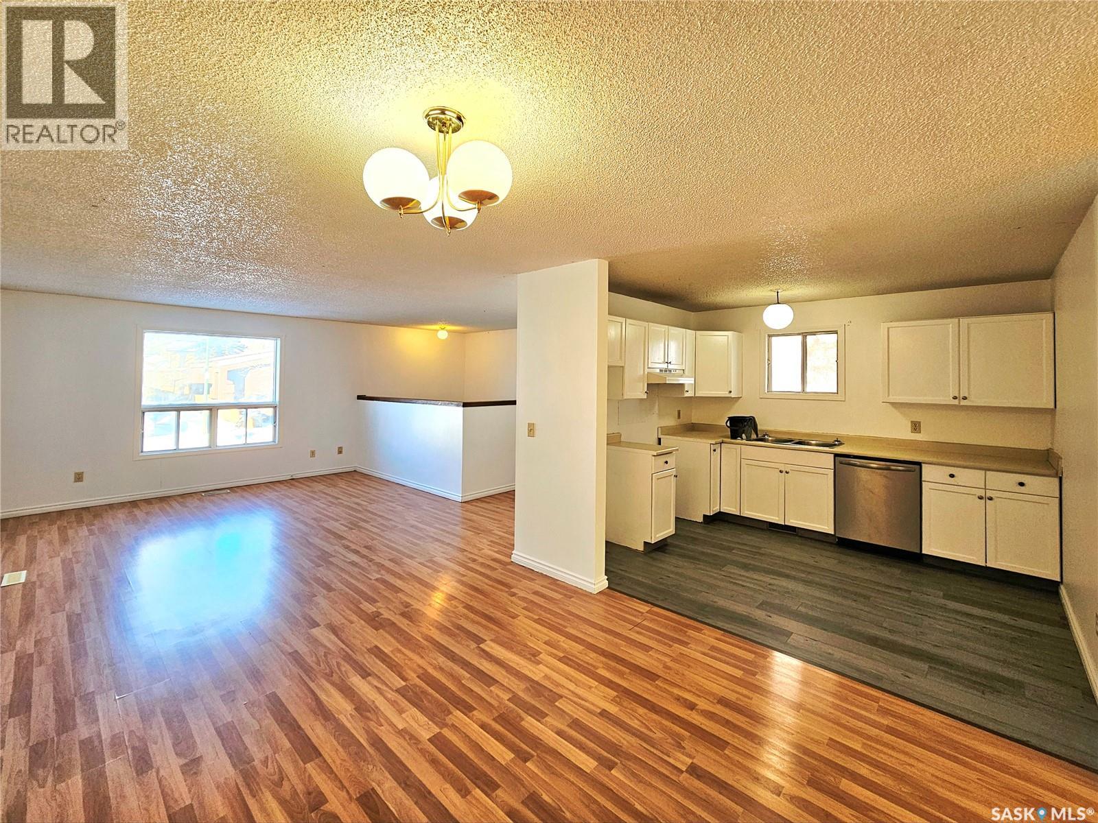 242 - 244 Wakabayashi Way, Saskatoon, Saskatchewan  S7K 7M3 - Photo 13 - SK027721