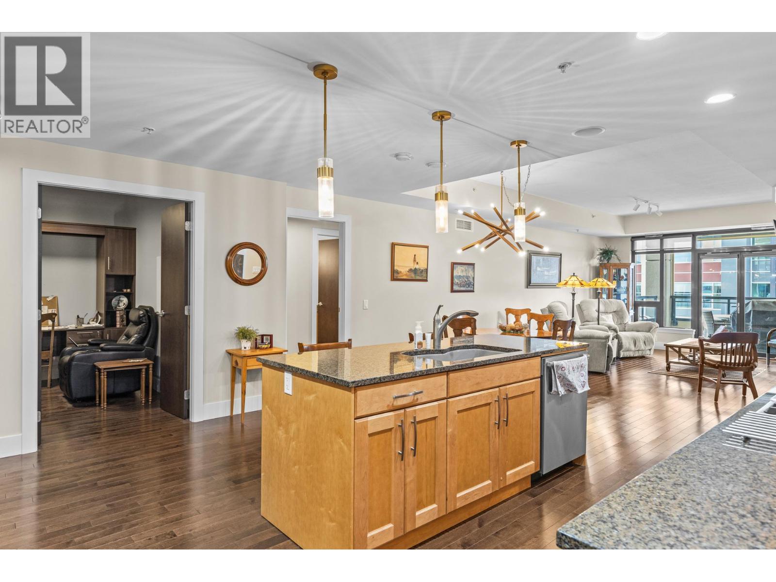 1395 Ellis Street Unit# 506, Kelowna, British Columbia  V1Y 1Z9 - Photo 8 - 10373934