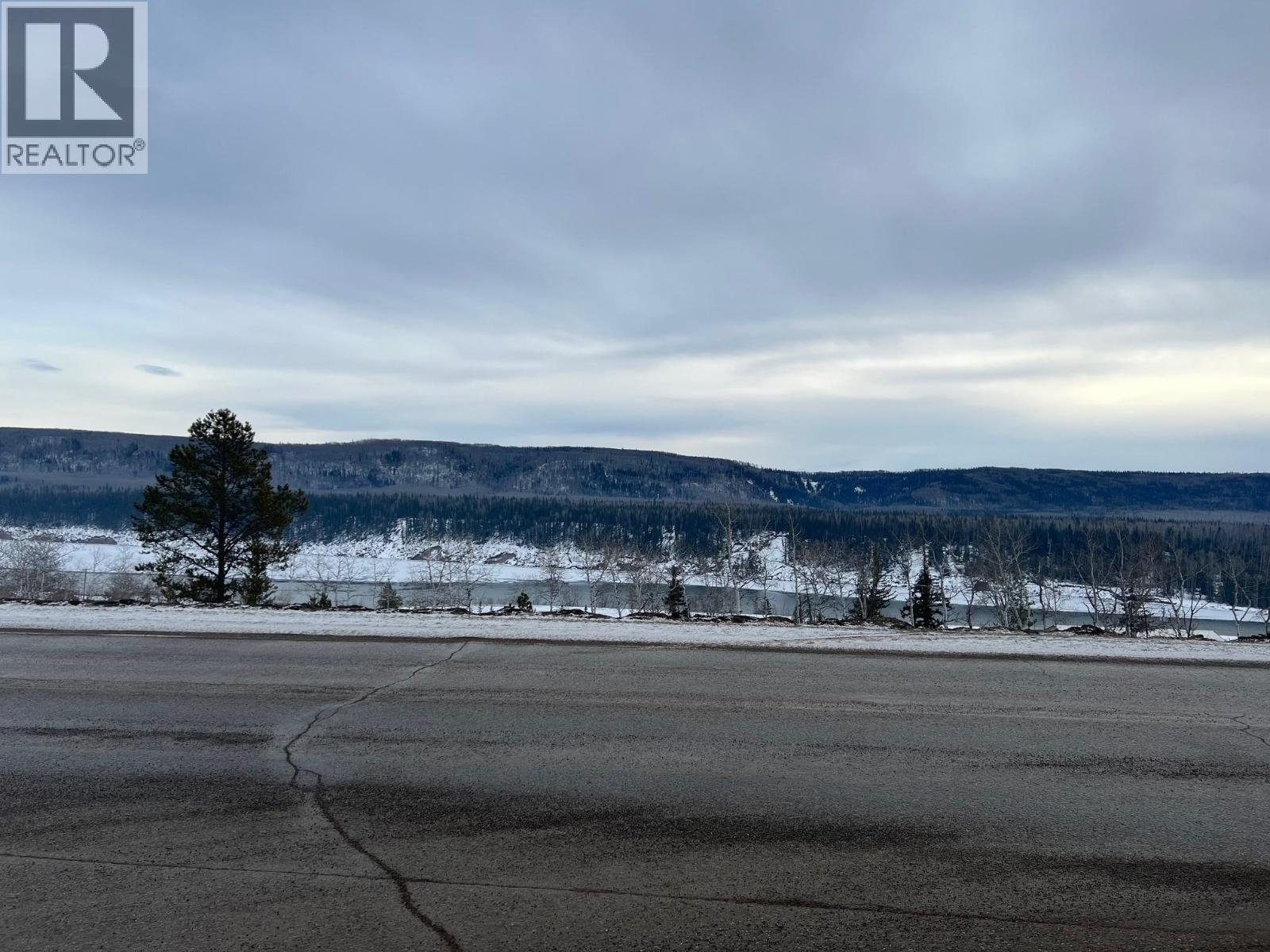 9001 Canyon Drive, Hudsons Hope, British Columbia  V0C 1V0 - Photo 6 - R3084635