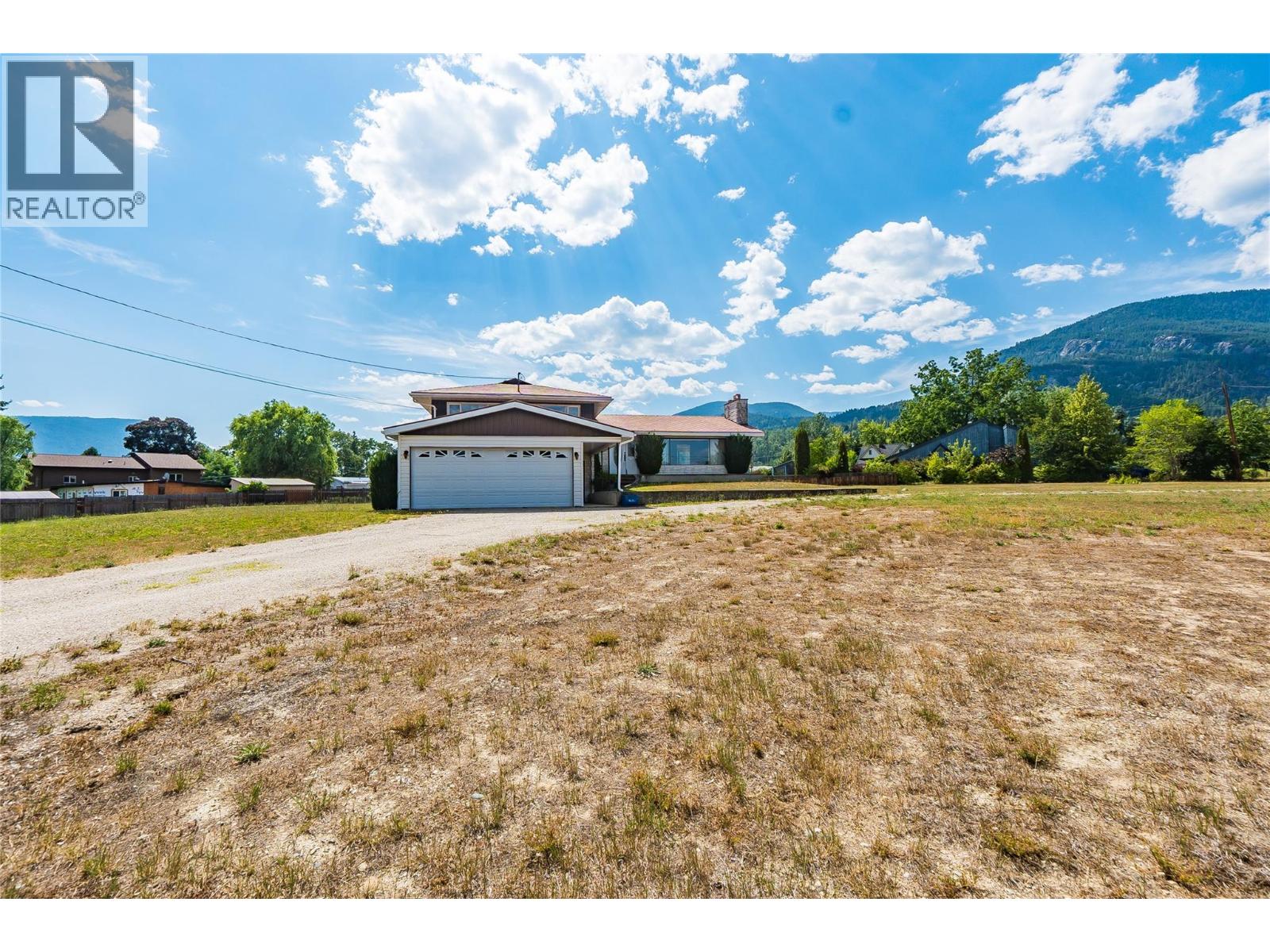 412 104th Street, Castlegar, British Columbia V1N 3G5 - Photo 54 - 10374466