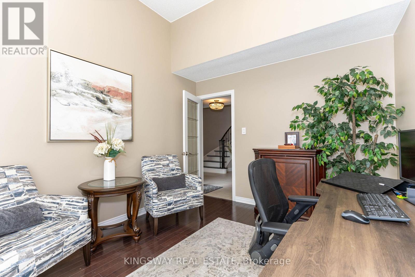 4175 Arbourfield Drive, Burlington, Ontario  L7M 4A7 - Photo 4 - W12743838