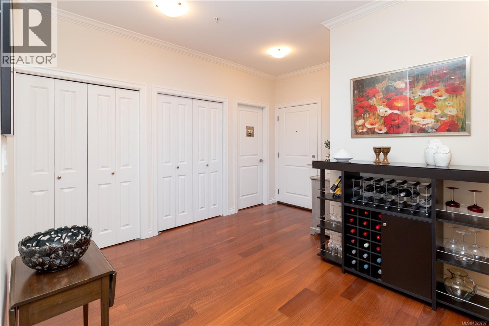 402 2409 Bevan Ave, Sidney, British Columbia  V8L 0C3 - Photo 8 - 1023707