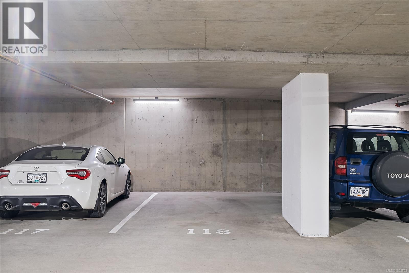 S204 737 Humboldt St, Victoria, British Columbia  V8W 1B1 - Photo 22 - 1024728